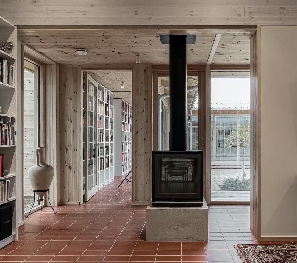 MA03 Library House